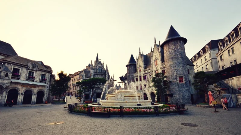 Ba Na Hills & Golden Bridge ba na hills tour