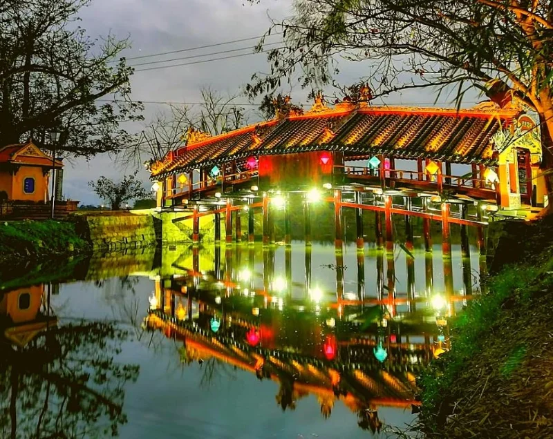 Hue Countryside - Motorbike Tour Thanh Toan Tile Bridge