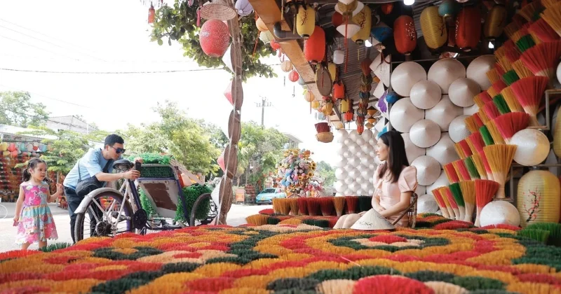 Hue Countryside - Motorbike Tour Thuy Xuan Incense Village